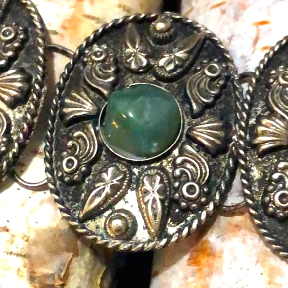 VINTAGE METAL CONCHE STONE BRACELET - Picture 3 of 7